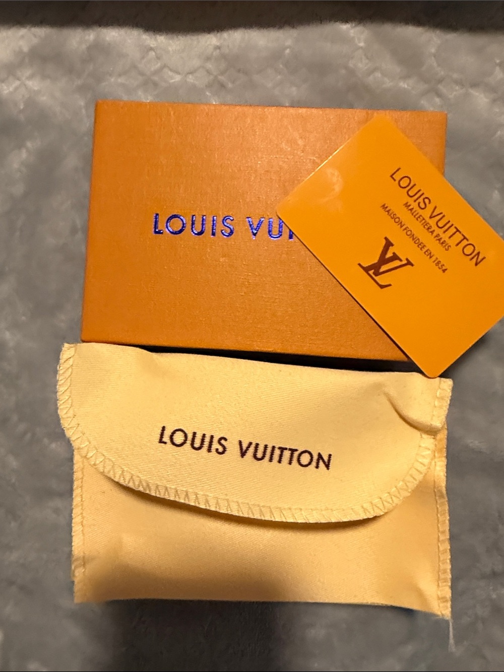 Louis Vuitton Damier Graphite Slim Card Case - Black - Picture 7 of 7